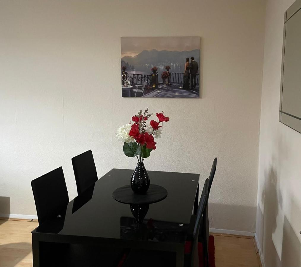Nnk Air Bnb Enfield Buitenkant foto
